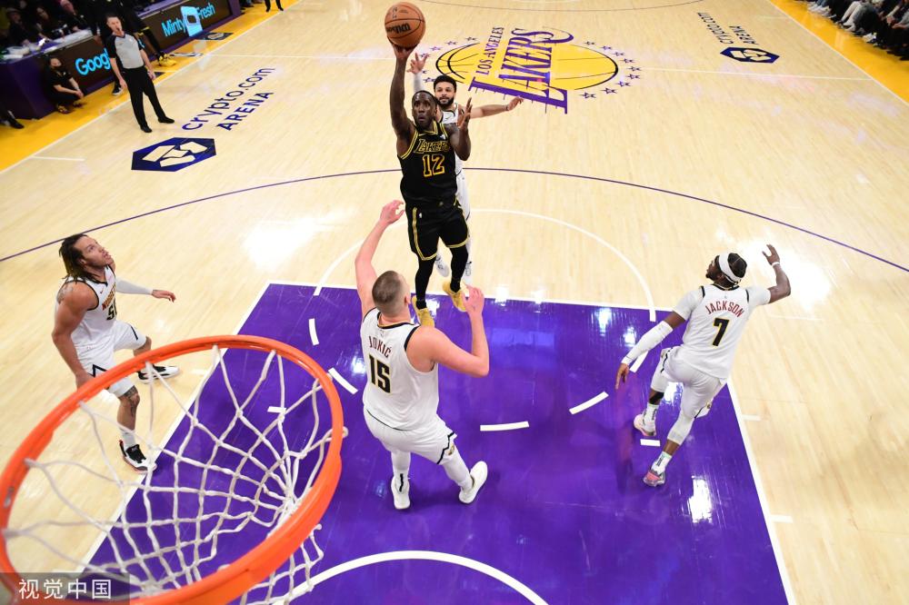 场上的每一 场上的每一